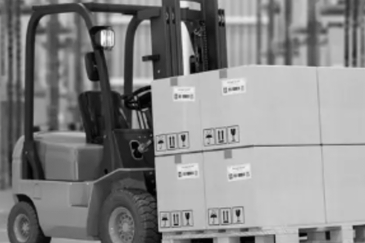 : Autoelevador eléctrico Toyota de Tracción 66