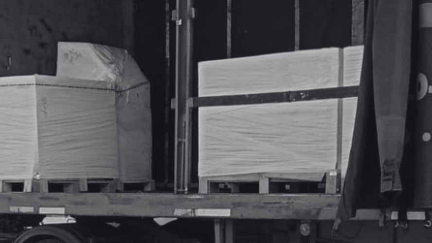 baterías de litio en logística industrial almacenamiento disposición